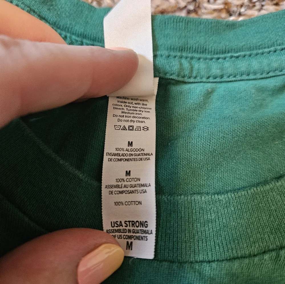 Graphic Tee - Picture 4 of 4